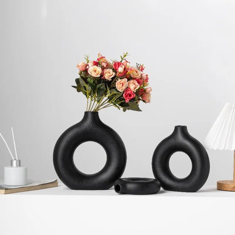 BowLift | TranquilGlass - Elegant Vase for a Serene Interior