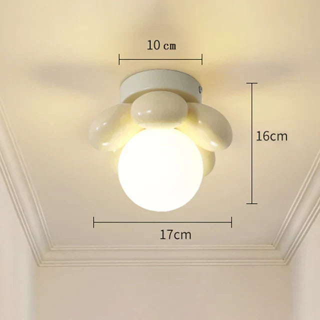 BowLift | Scandinavian Flower Glass Ceiling Lamp