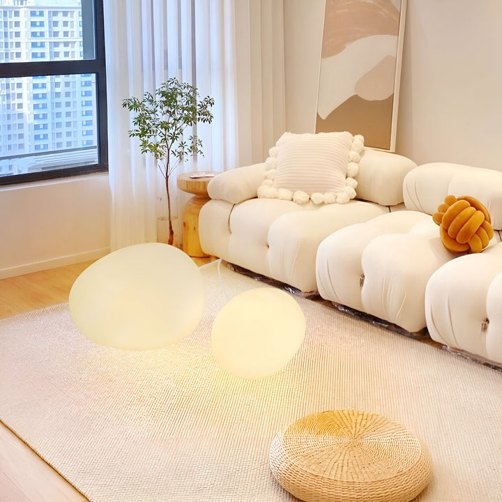 BowLift | Round Metal Table Lamp in Scandinavian Design