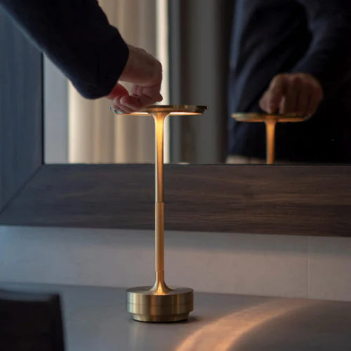 BowLift | NordicaLight Luxe Wireless Table Lamp for Elegant Lighting