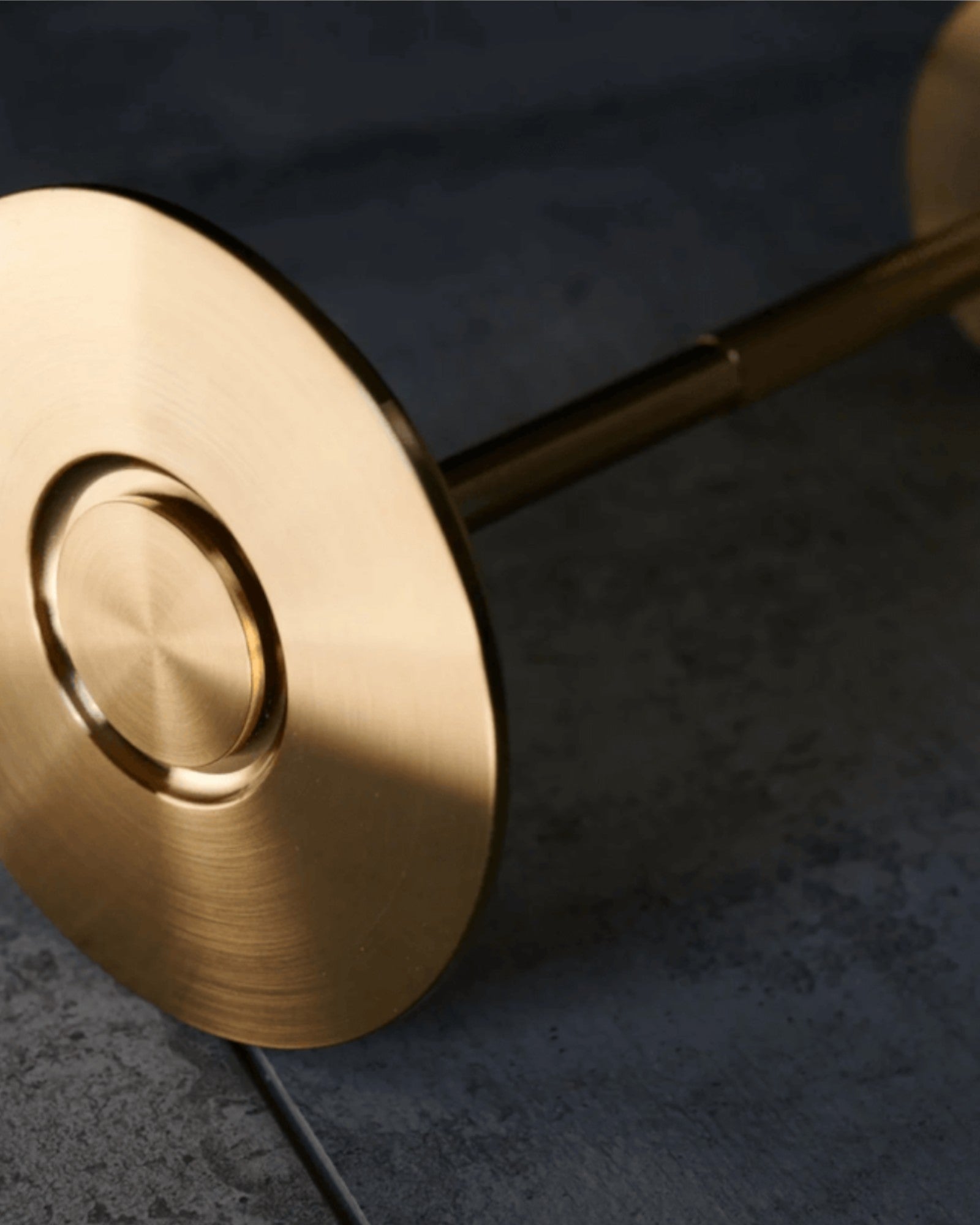 BowLift | NordicaLight Luxe Wireless Table Lamp for Elegant Lighting