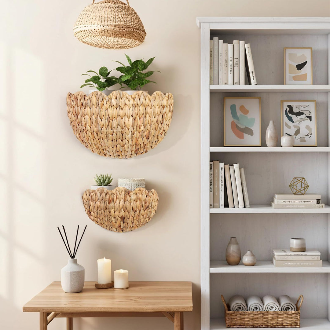 Handwoven decorative basket with wave pattern Bowlift
