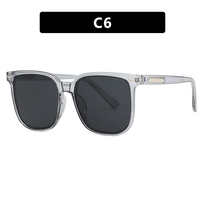 Women's sunglasses in a stylish and modern rectangular design Bowlift