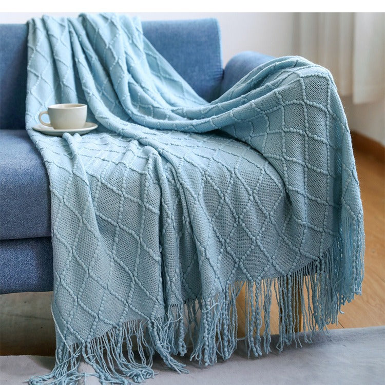 Women’s knitted blanket with textured wave pattern Bowlift