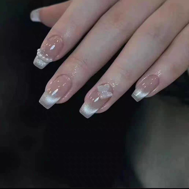 Fashionable Artificial Nails Bowlift