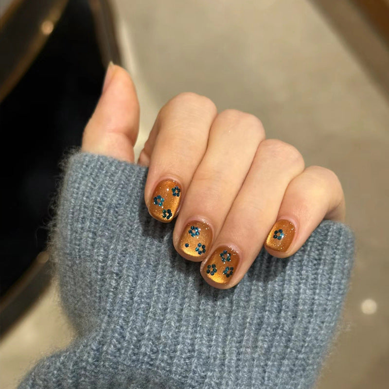 Floral Accent Gel Nail Art Bowlift