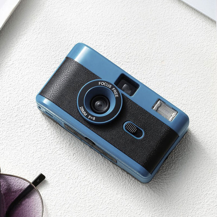 Reusable 35mm Film Camera with Flash Bowlift