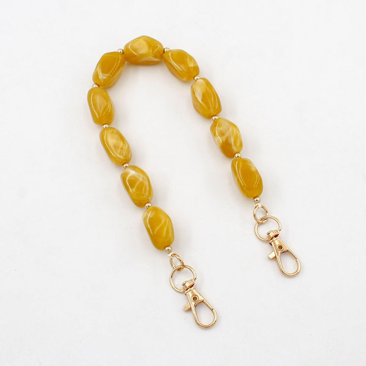 Elegant Beaded Eyewear Chain Bowlift