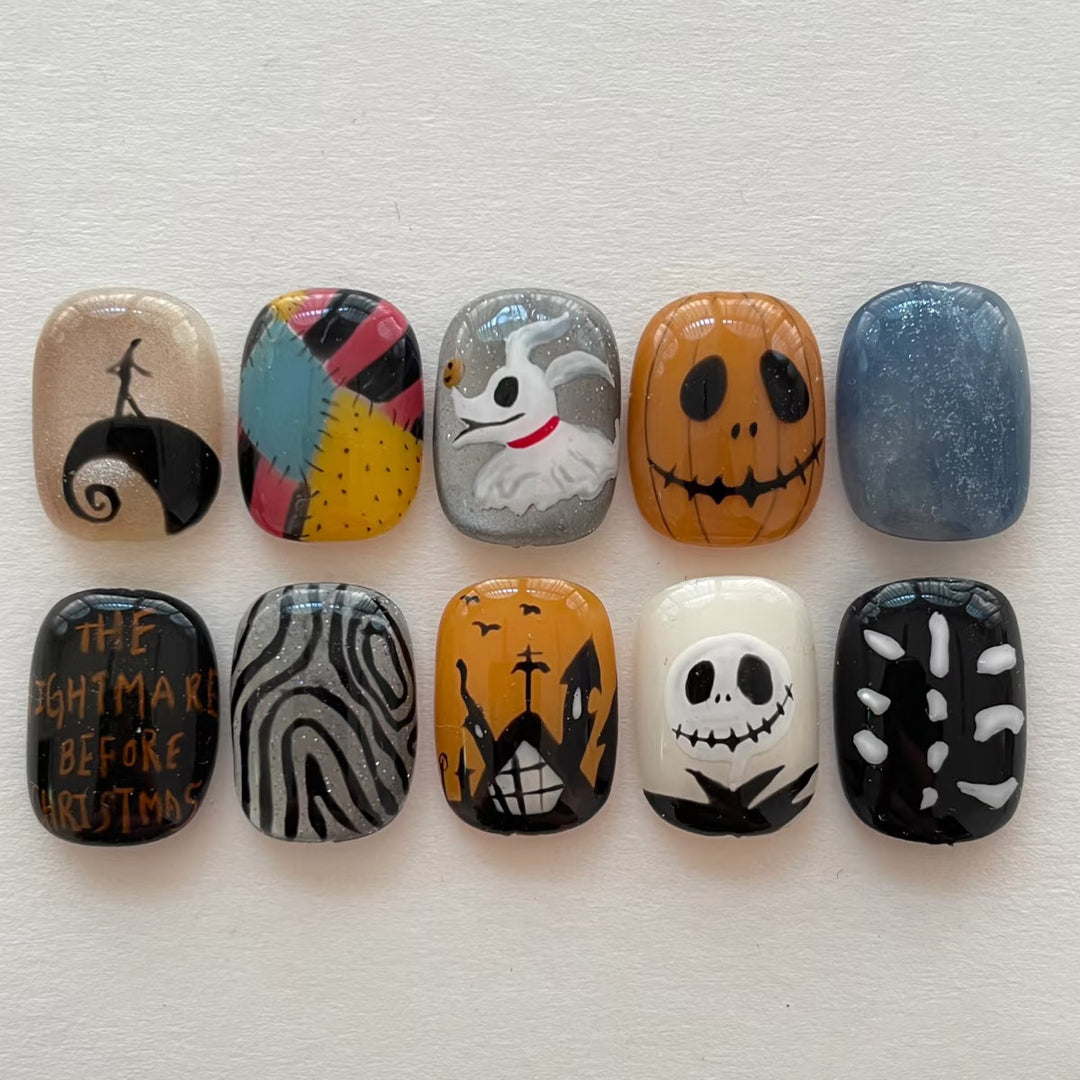 Themed Press-On Nail Set Featuring Halloween Motifs Bowlift