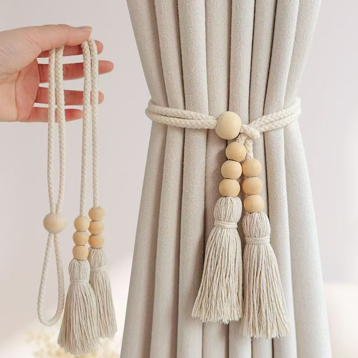 Decorative curtain holder with tassels Bowlift