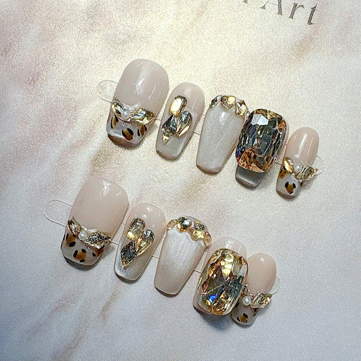 Premium French Tip Press-On Nails Bowlift