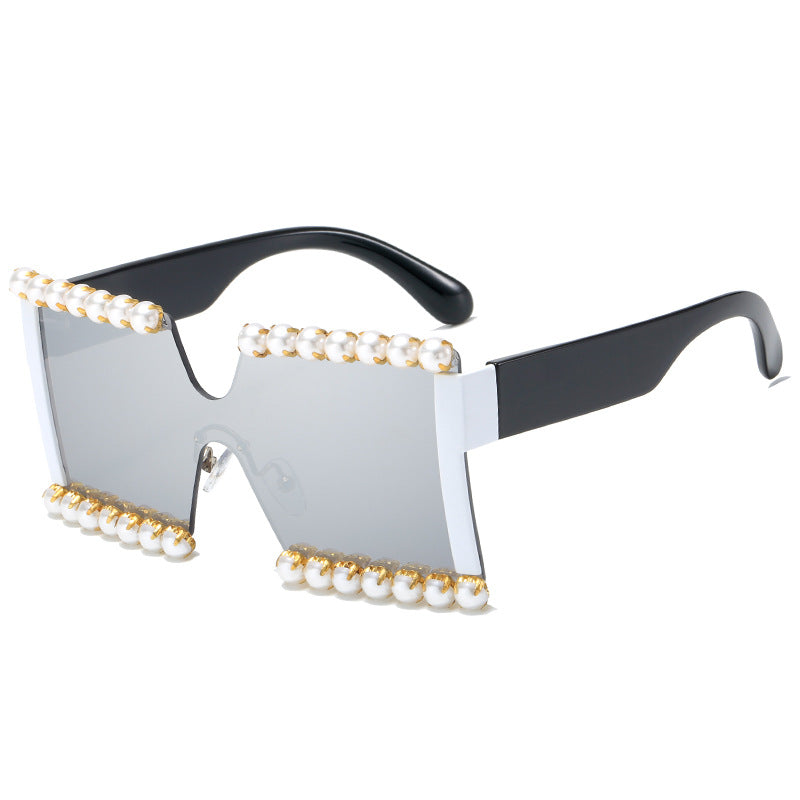 Ladies extravagant rectangular sunglasses with pearl decoration and UV protection Bowlift