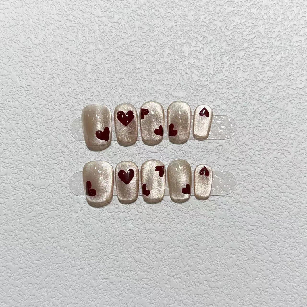 Heart-Patterned Press-On Nail Art Set Bowlift