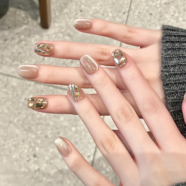 Premium Glamorous Press-On Nail Extensions Bowlift