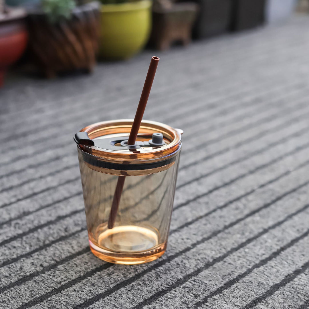 Women's reusable drinking cups with double filling system Bowlift