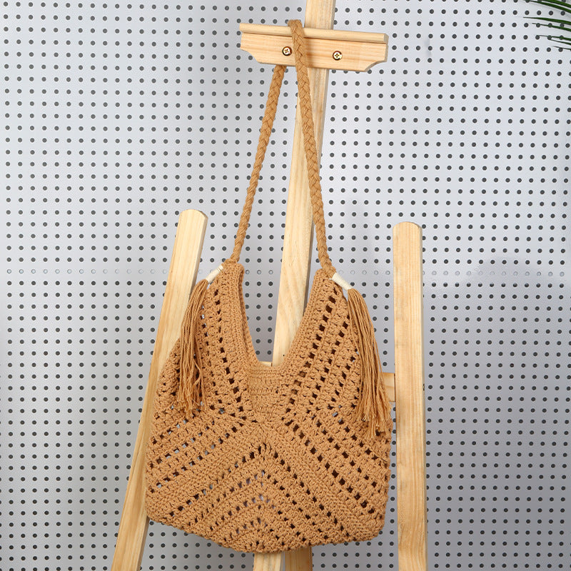 Crocheted Shoulder Bag Bowlift
