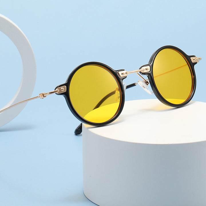 Ladies round glasses with delicate metal frame Bowlift