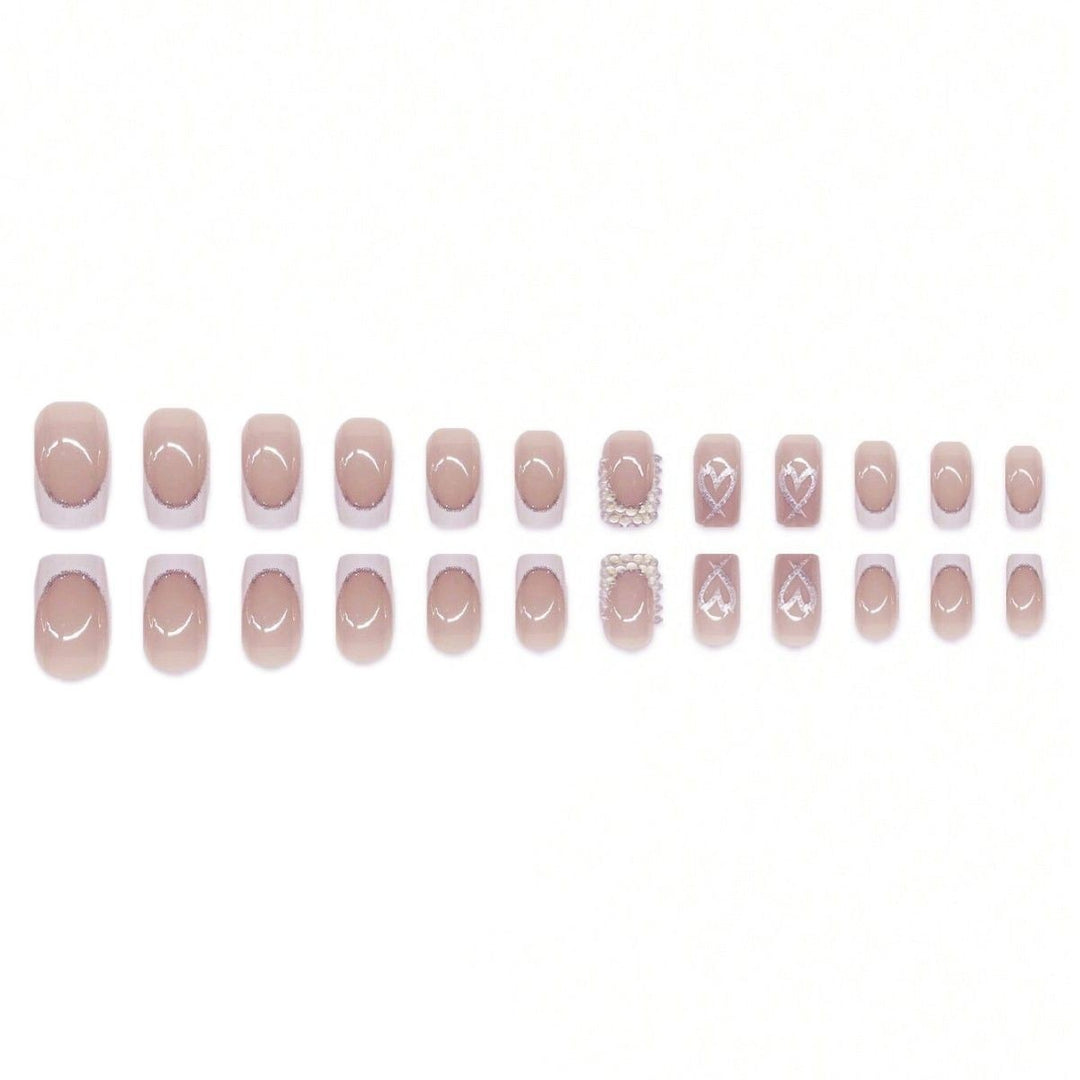 Decorative Rhinestone and Heart Design Press-On Nails Bowlift