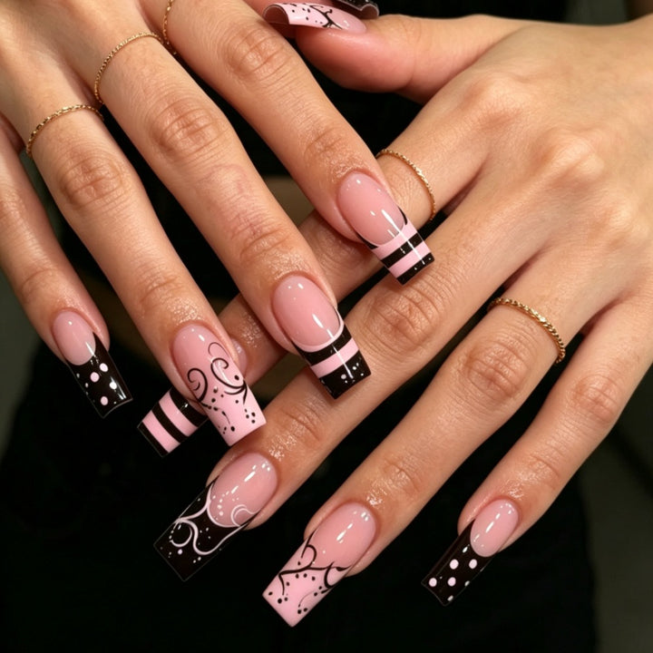 Artificial nails with elegant designer print Bowlift