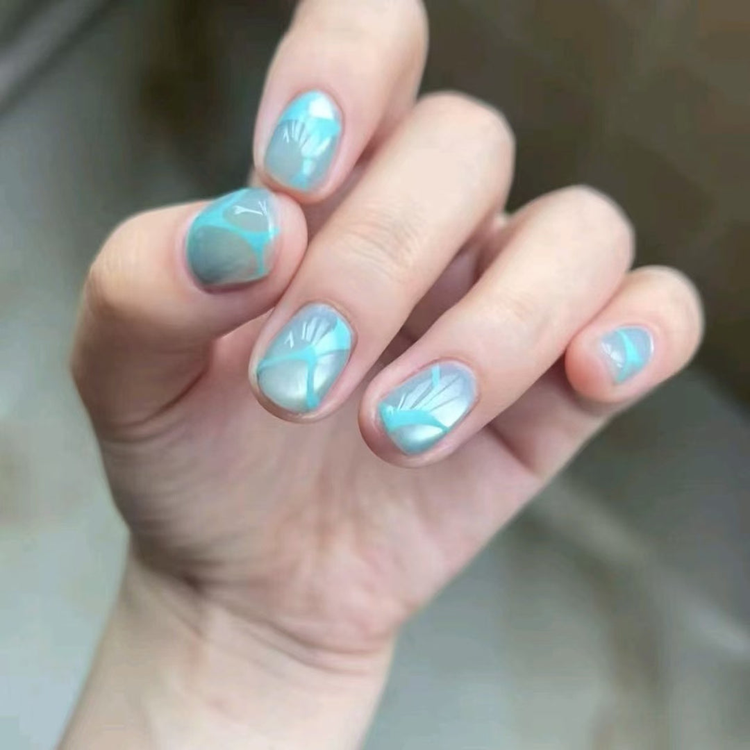 Floral Design Press-On Nails Bowlift