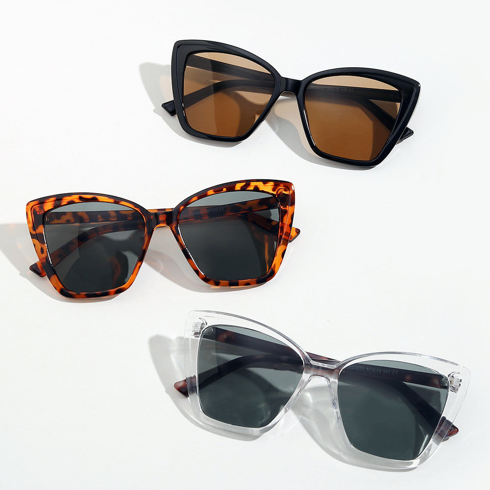 Ladies oversized safety goggles in trendy design Bowlift