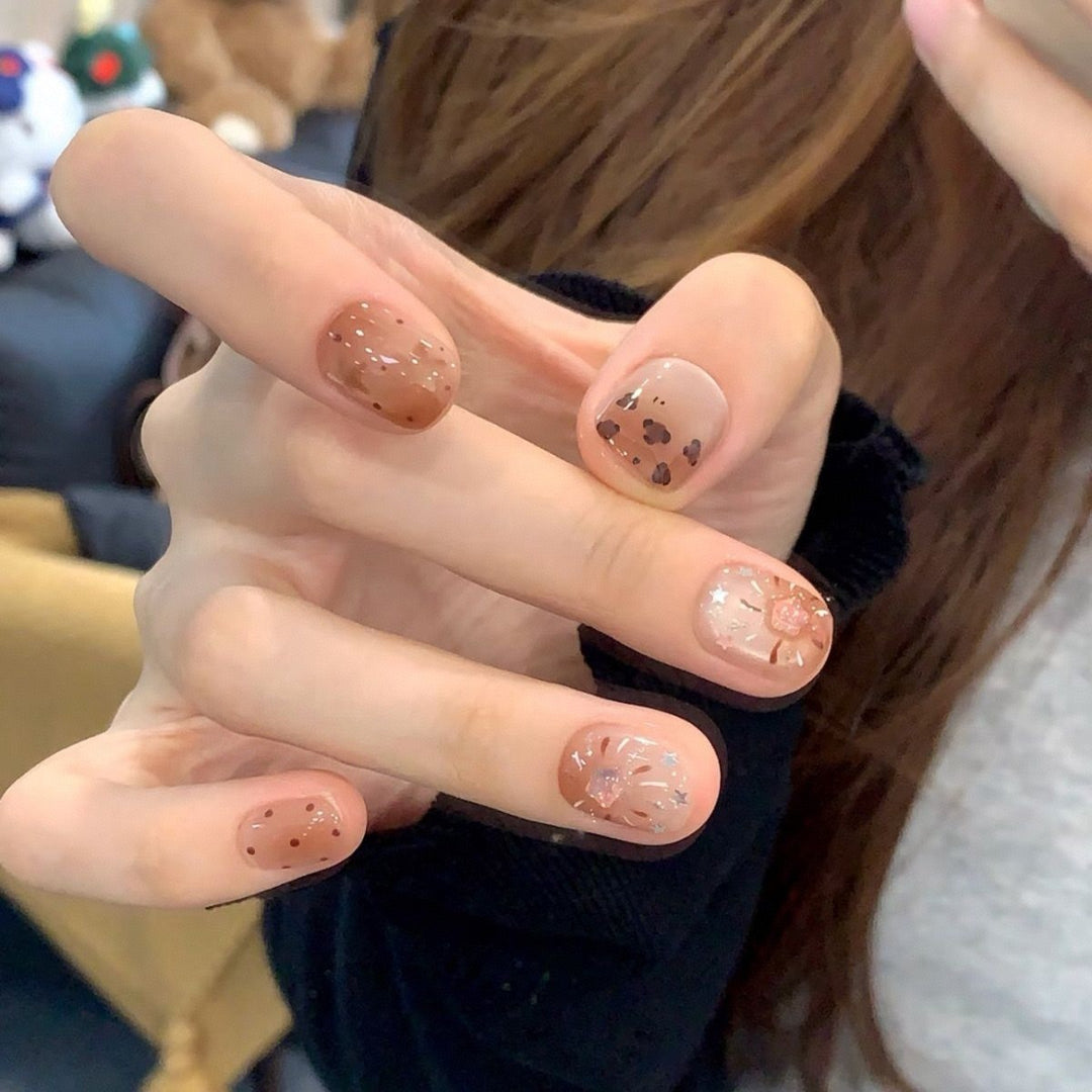 Artisan Floral Press-On Nail Set Bowlift