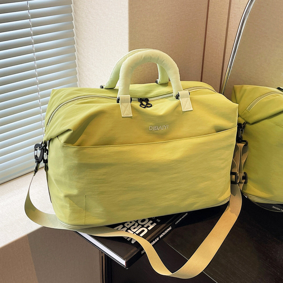 Spacious Travel Gym Duffle Bowlift