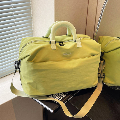 Spacious Travel Gym Duffle Bowlift