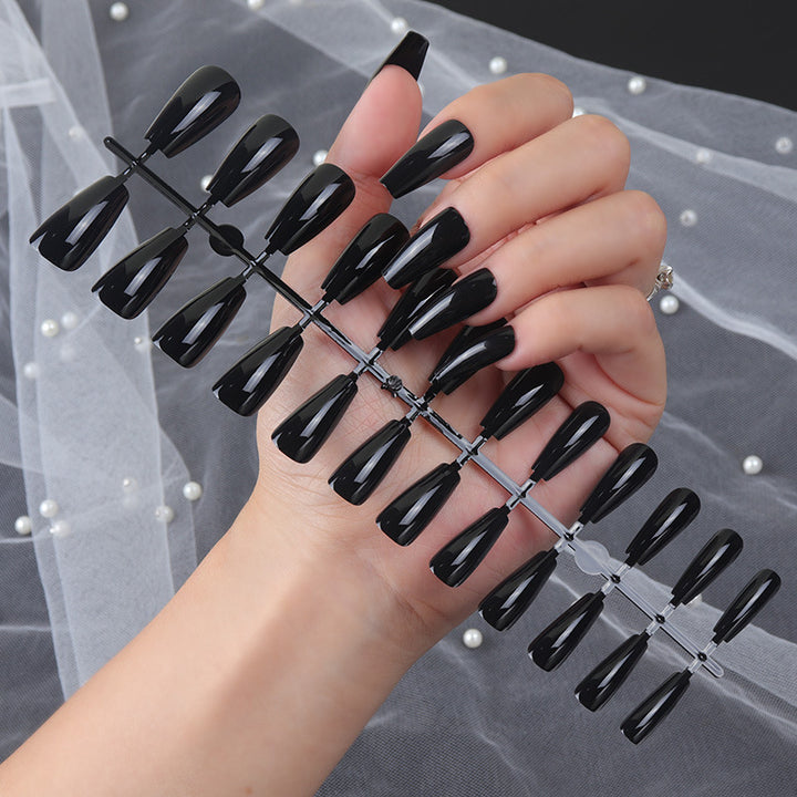 Stunning Black Stiletto Press-On Nails Bowlift