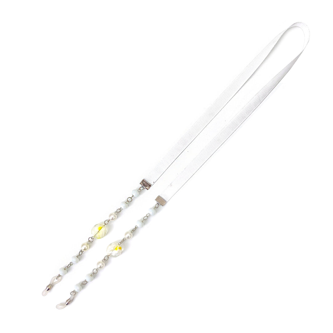 Beaded Eyewear Holder Bowlift