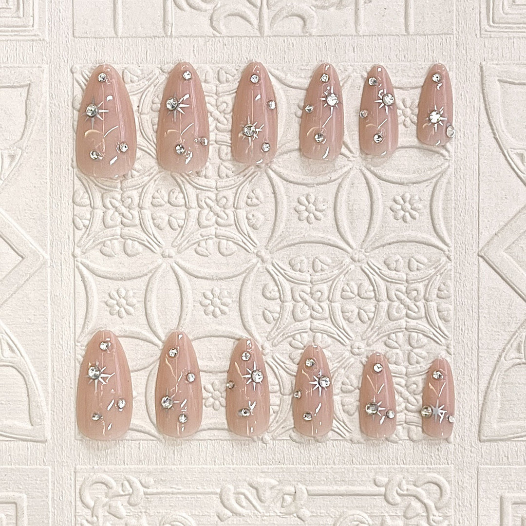 Elegant Decorative Press-On Nail Tips Bowlift
