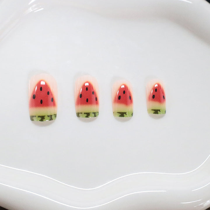 Watermelon-Themed Nail Art Bowlift