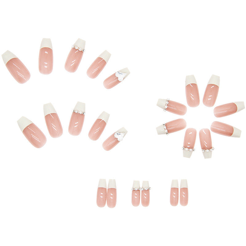 Glamorous artificial nails with rhinestones and elegant contours Bowlift