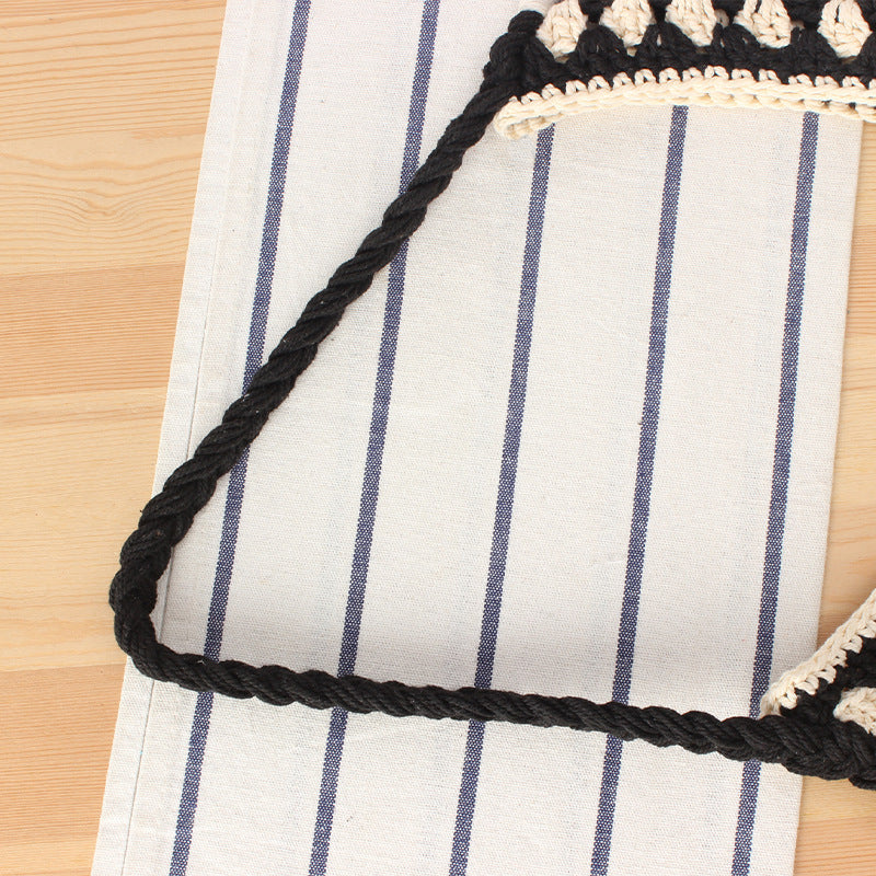 Handbag with artistic macrame design and durable inner bag Bowlift