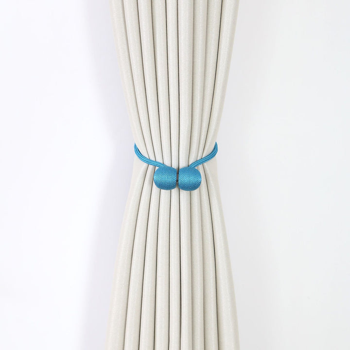Decorative curtain tieback Bowlift