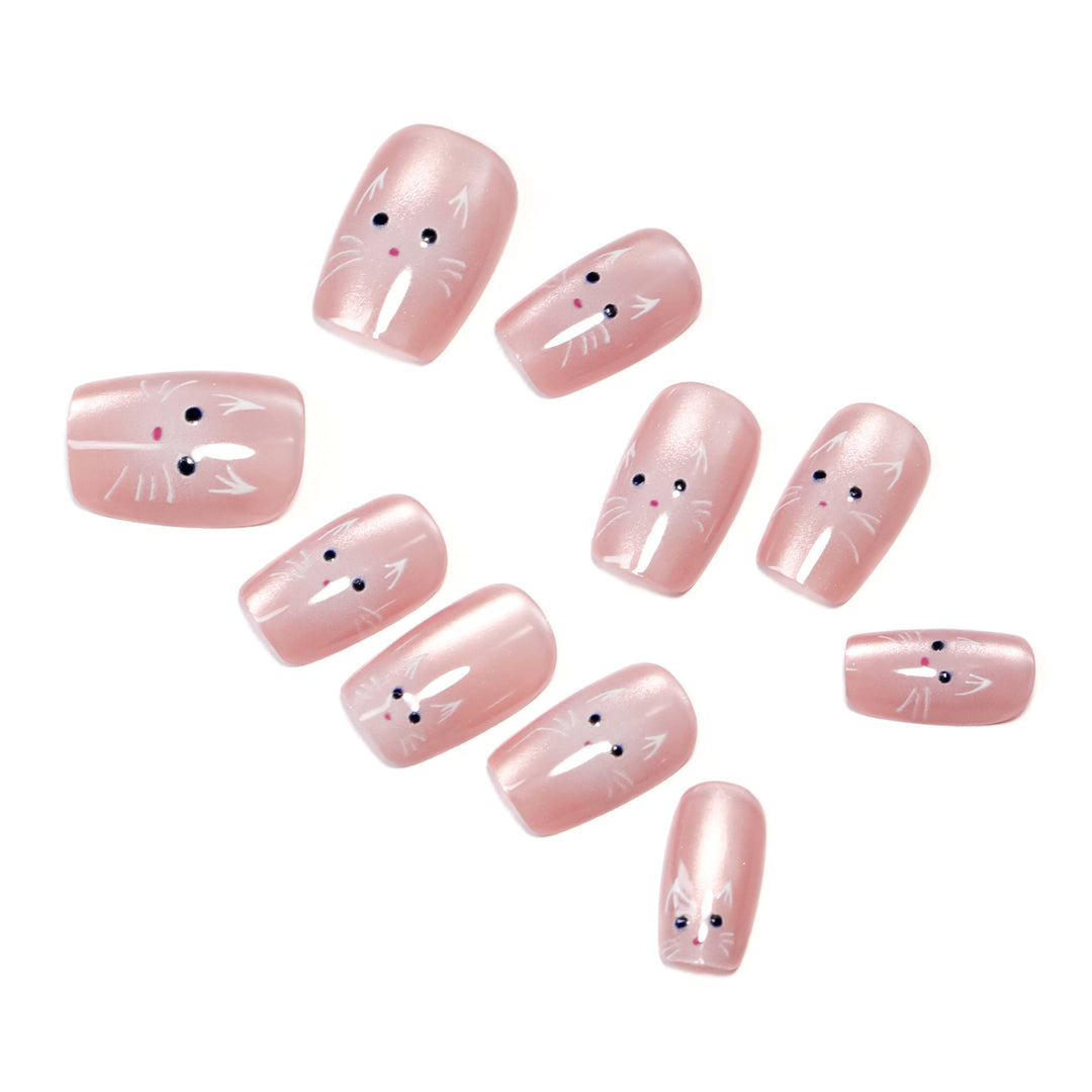 Artful nail art with cute rabbit motif Bowlift