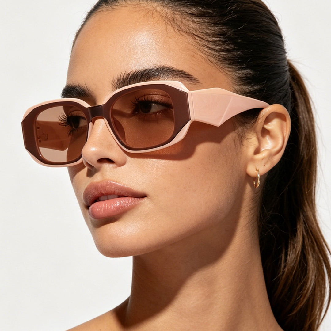 Ladies fashionable sunglasses in angular design with UV protection Bowlift