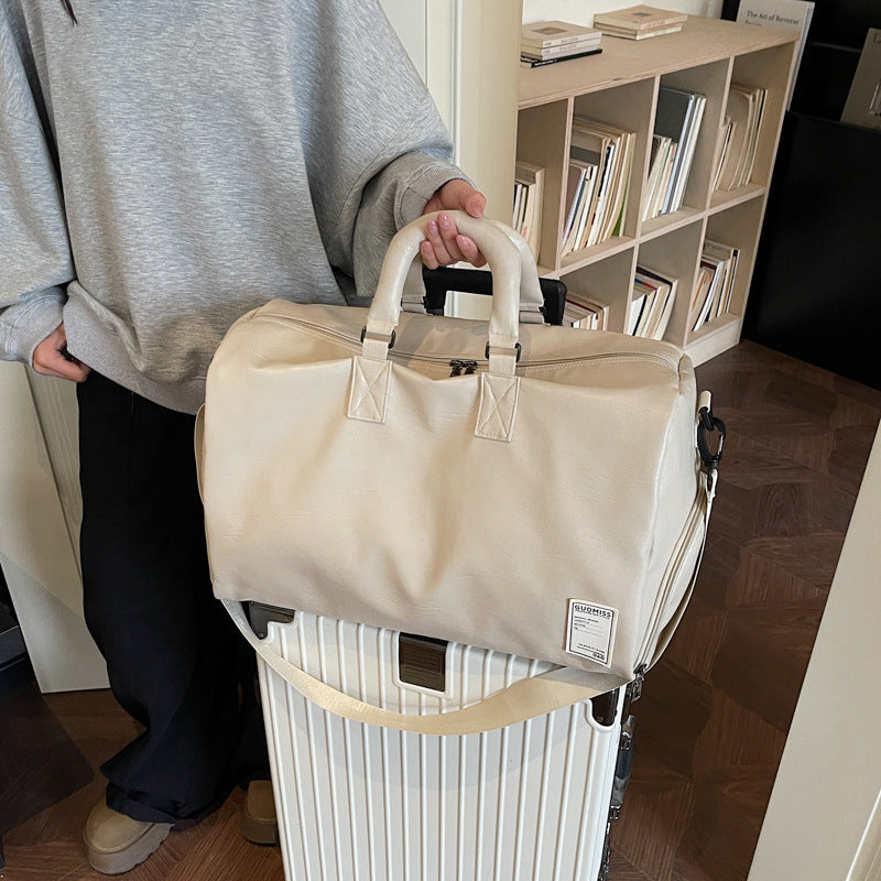 Premium Leather Travel Holdall Bowlift