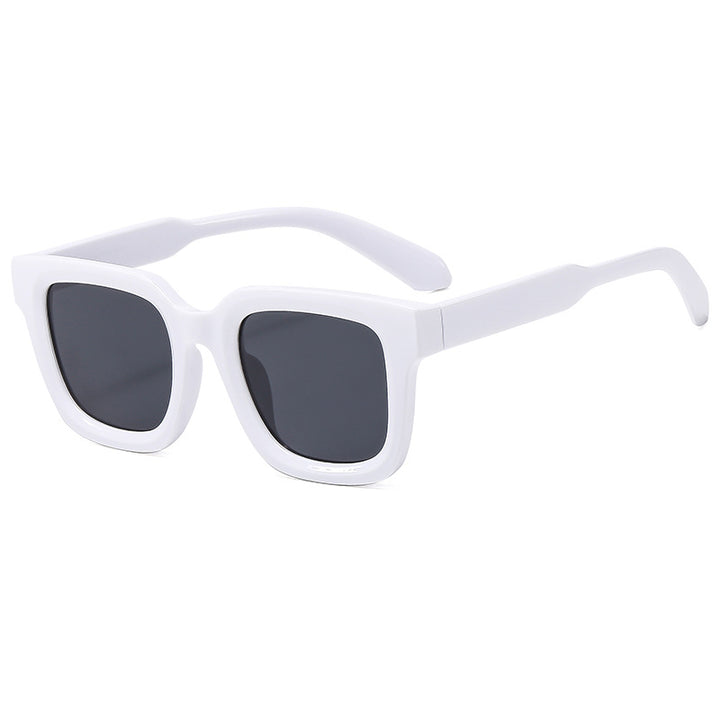 Ladies fashionable square sunglasses with stylish frame Bowlift