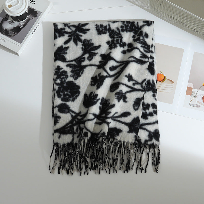 Women's Floral Patterned Scarf Bowlift