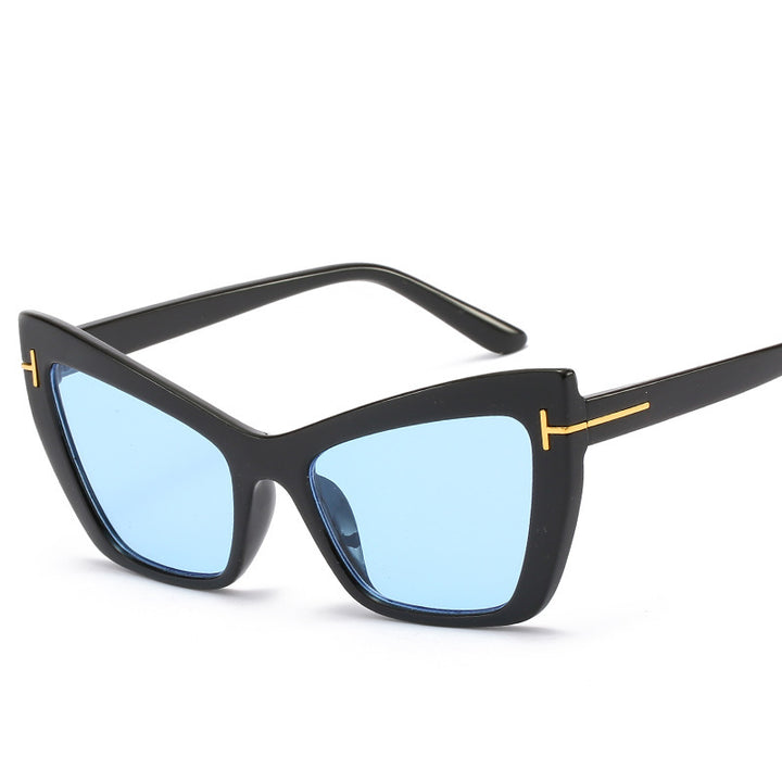 Cat-Eye Frame Sunglasses with Gradient Lenses Bowlift