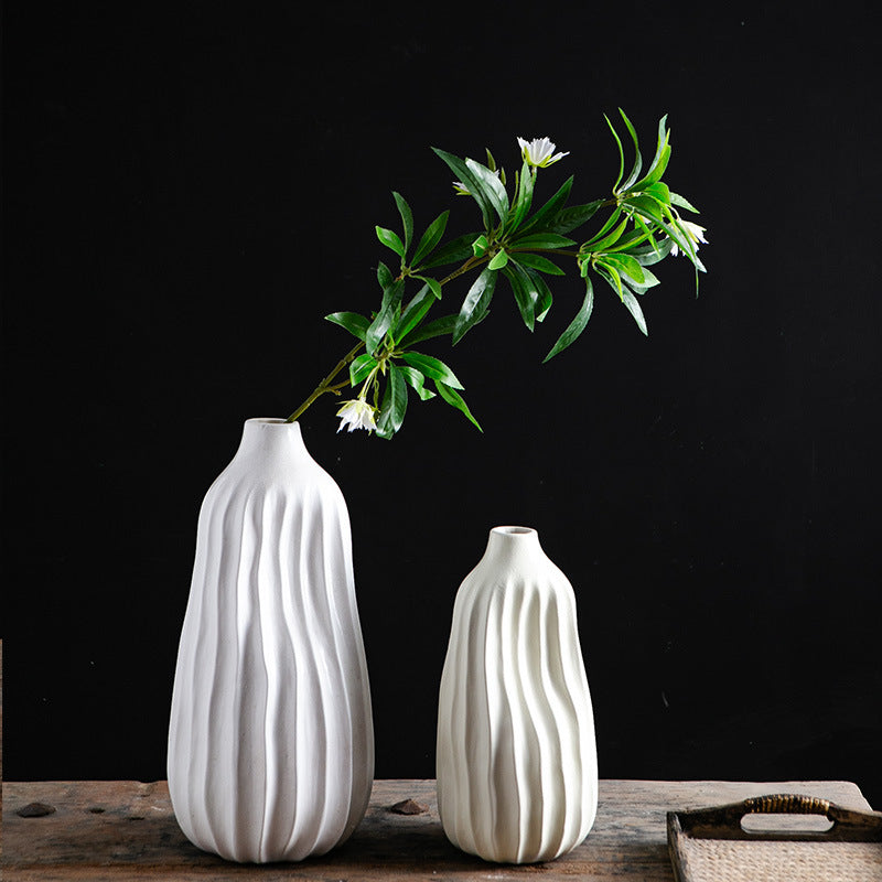 Decorative ceramic vase Bowlift