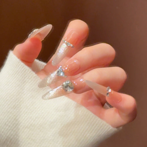 Glamorous Decorative Press-On Nail Extensions Bowlift