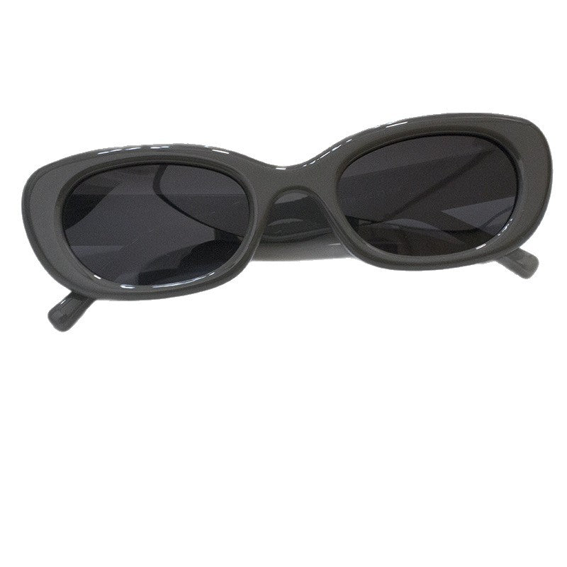 Fashionable Cat-Eye Sunglasses Bowlift