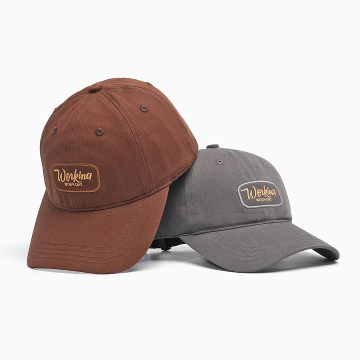 Ladies sporty cap with adjustable strap Bowlift