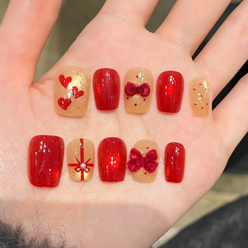 Festively Themed Press-On Nail Art Set Bowlift