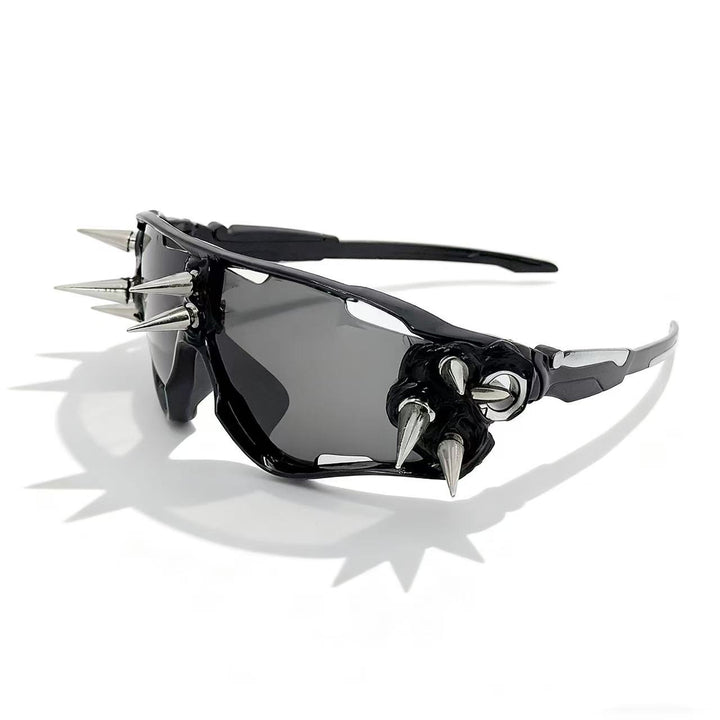 Women's edgy sports sunglasses with sharp accents Bowlift