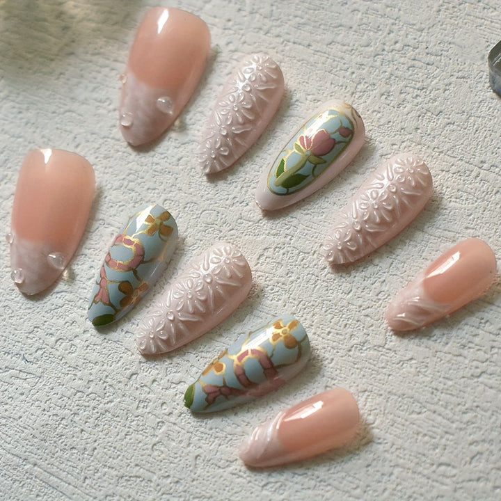 Artistic Floral and Gemstone Press-On Nail Set Bowlift