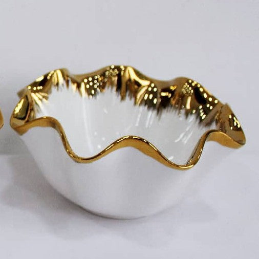 Hand-Glazed Metallic-Trimmed Ruffled Ceramic Centerpiece Bowl Bowlift