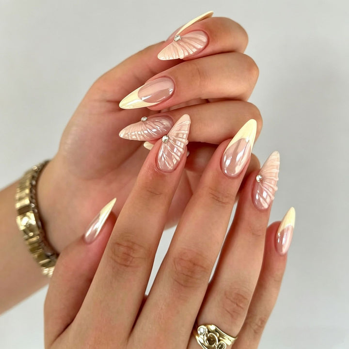 Elegant Press-On Nail Tips with Decorative Bow Bowlift